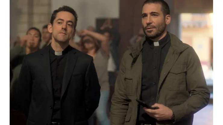 Luis Gerardo Méndez y Miguel Ángel Silvestre protagonizan Los Enviados.