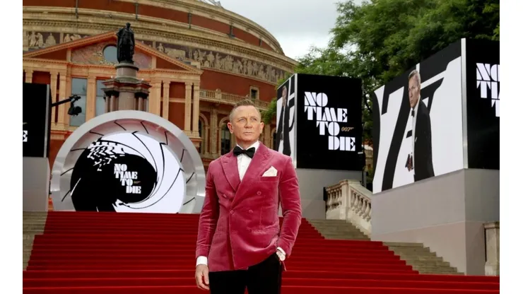 Daniel Craig