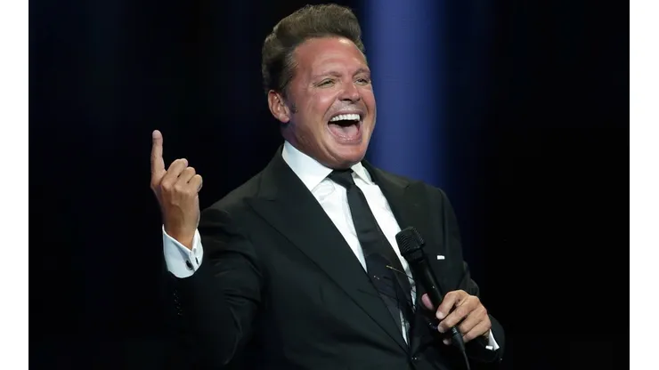 Por esta razón Luis Miguel aclaró que su serie de Netflix es ficción y "no es 100% verdad".
