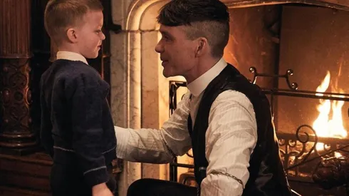 Cillian Murphy como Tommy Shelby