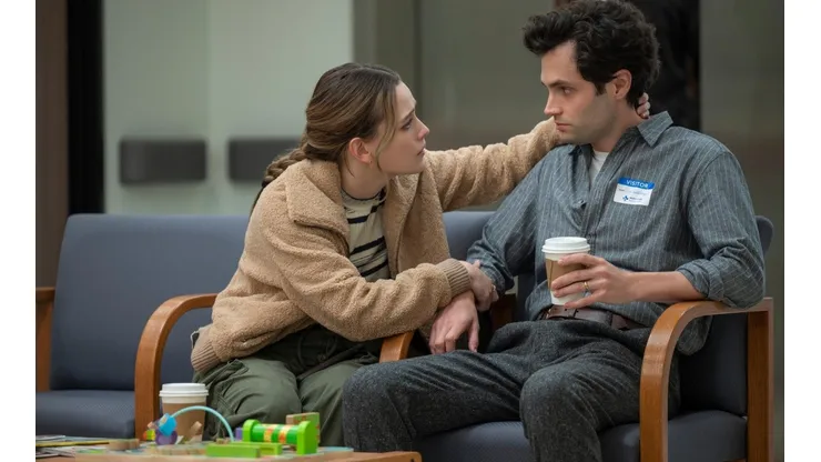Penn Badgley y Victoria Pedretti protagonizan You