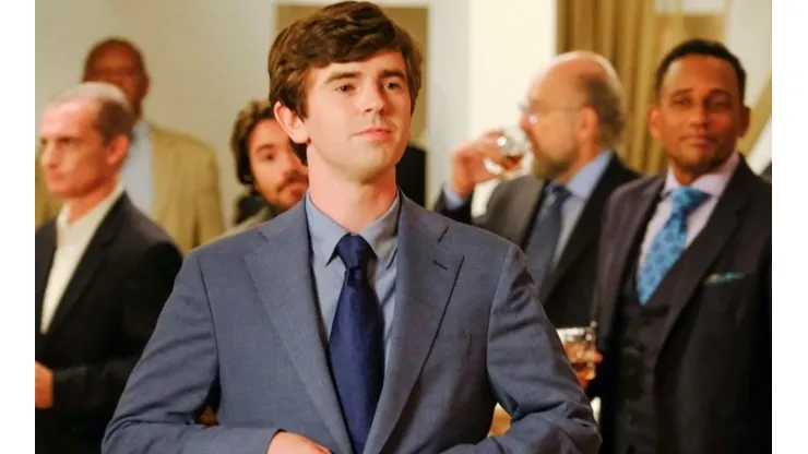 Freddie Highmore como Shaun Murphy