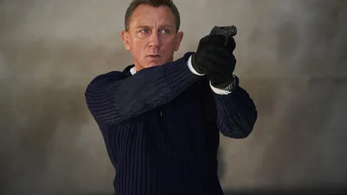 La película de James Bond dura casi tres horas.