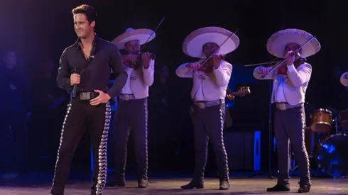 Diego Boneta como Luis Miguel