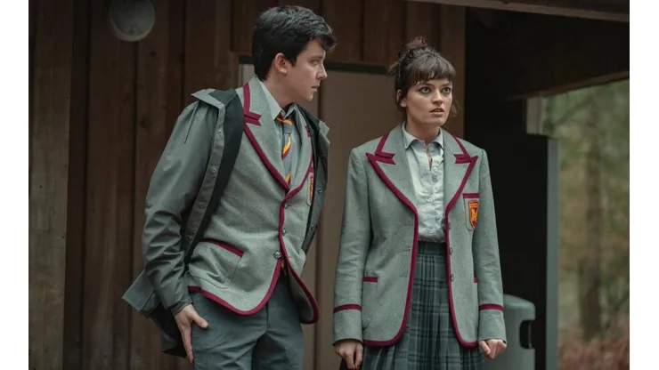 Asa Butterfield y Emma Mackey