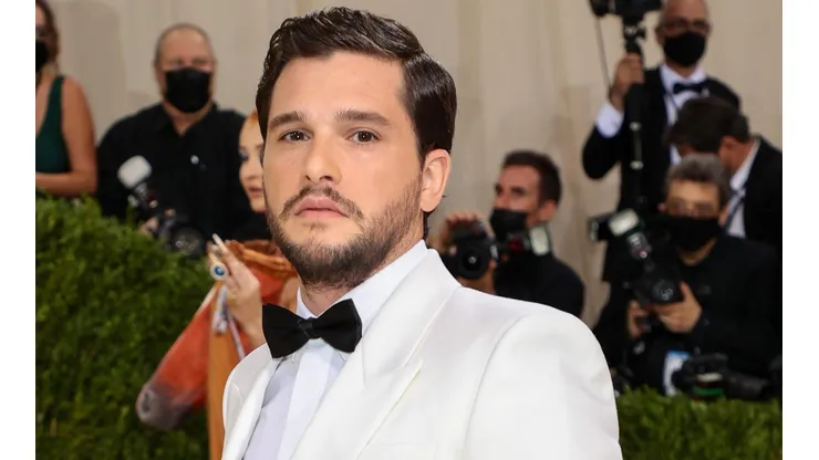 Kit Harington será el Caballero Negro en el film.
