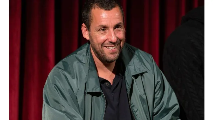 Puede caerte bien o mal, pero Adam Sandler ama a México
