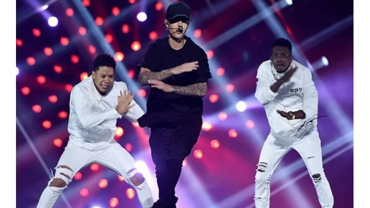 En 2015, Justin Bieber se lució cantando What Do You Mean?