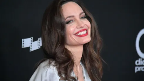 Angelina Jolie rompe un récord en Instagram que le pertenecía a Jennifer Aniston.