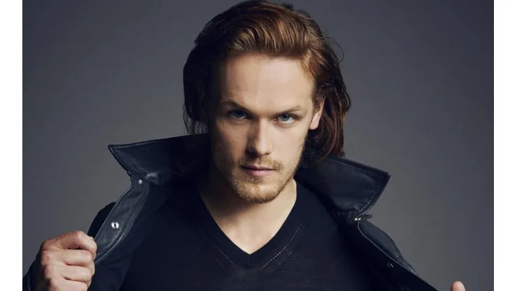 Sam Heughan descansa de Outlander y vuelve a mostrar sus dotes físicos.