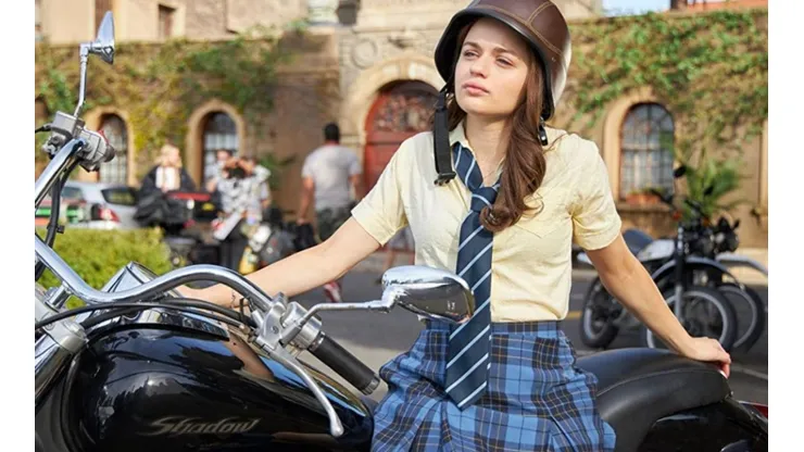 Joey King en su papel de Elle Evans