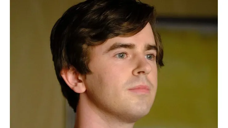 Freddie Highmore es Shaun Murphy