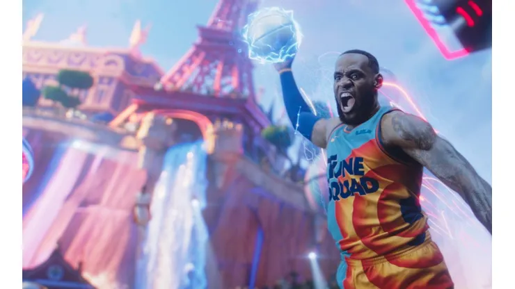 LeBron James protagoniza la película de Warner