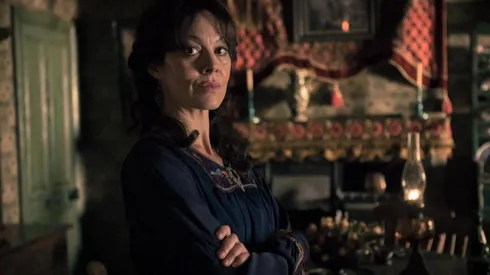 Helen McCrory en su papel de Tía Polly