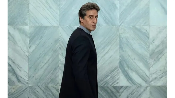 Diego Peretti es Emilio Vázquez Pena