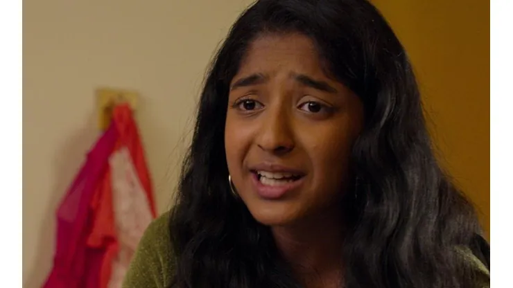 Maitreyi Ramakrishnan en su papel de Devi