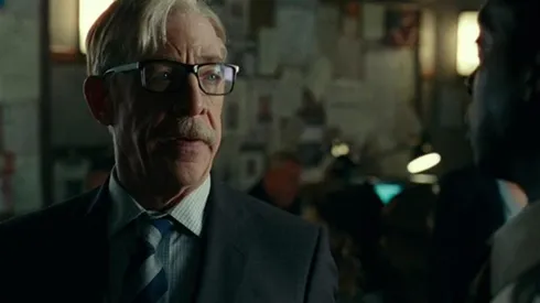 J.K. Simmons en negociaciones para reinterpretar a Gordon.