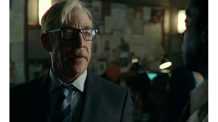 J.K. Simmons en negociaciones para reinterpretar a Gordon.