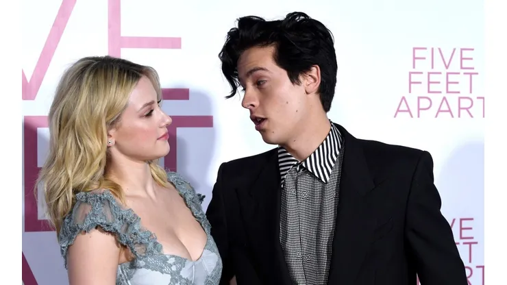 Lili Reinhart y Cole Sprouse