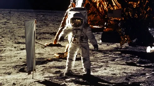 5 teorías conspirativas que niegan la Llegada del Hombre a la Luna.