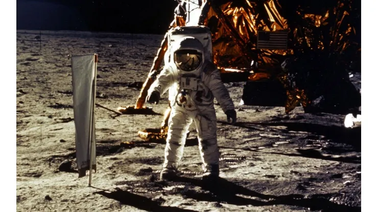 5 teorías conspirativas que niegan la Llegada del Hombre a la Luna.