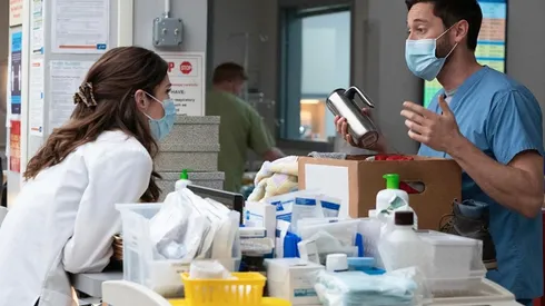 Los errores médicos de New Amsterdam que sonrojarían a cualquier doctor