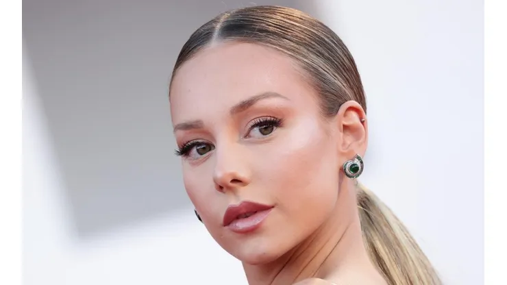 ¿Ester Expósito tiene nuevo novio?