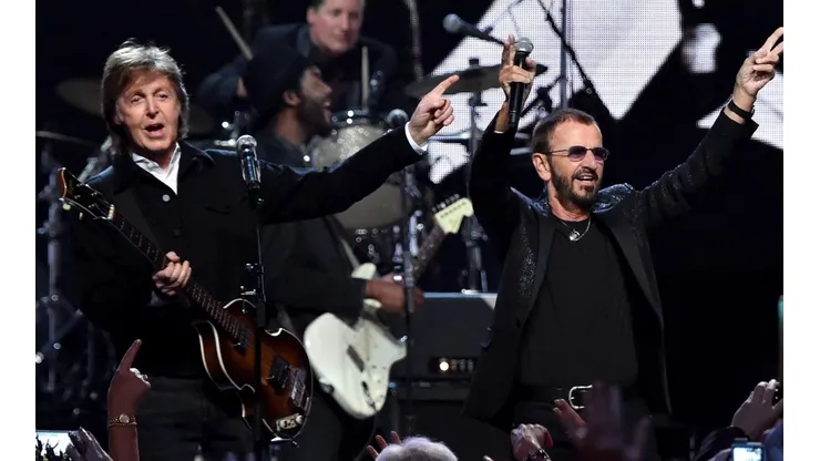 Paul McCartney y Ringo Starr en una ceremonia del Salón de la fama del Rock en 2015 (Foto: Getty)