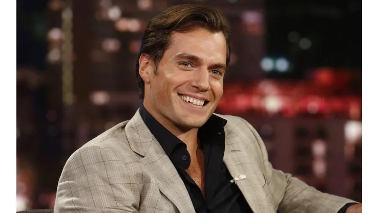 El increíble antes y después de Henry Cavill.
