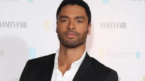 La insólita comparación de Regé-Jean Page sobre Bridgerton: "Es como..."