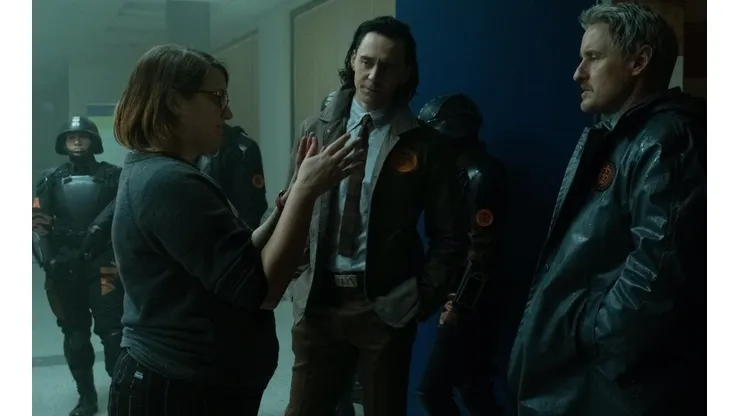 El guionista de Loki explica los viajes en el tiempo en la serie.