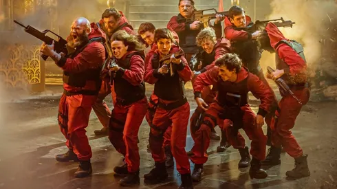 La Casa de Papel 5: ¿La caída definitiva de la banda? Las primeras fotos oficiales muestran cómo puede ser el final.