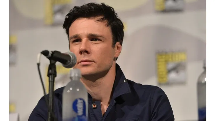 Rupert Evans.
