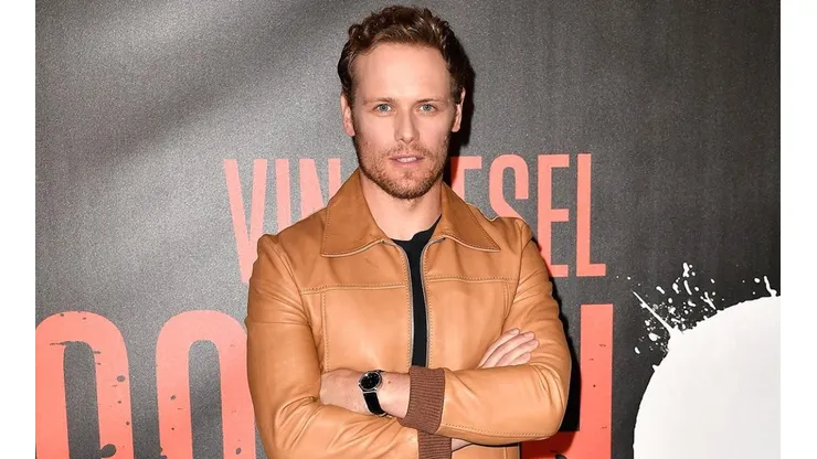 Sam Heughan incomodó a una periodista en vivo