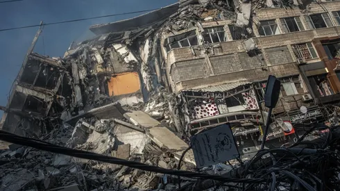 Ataque de Israel en Gaza: el impactante video donde explotó el edificio de Al Jazeera