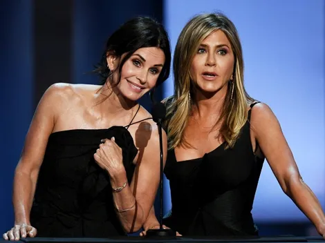 Jennifer Aniston y Courteney Cox salieron con el mismo músico