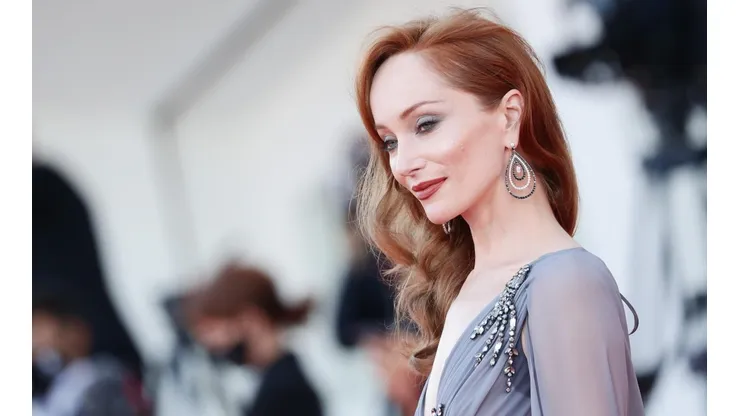 Lotte Verbeek, intérprete de Geillis Duncan, dejó Outlander en la temporada 3 de forma repentina.