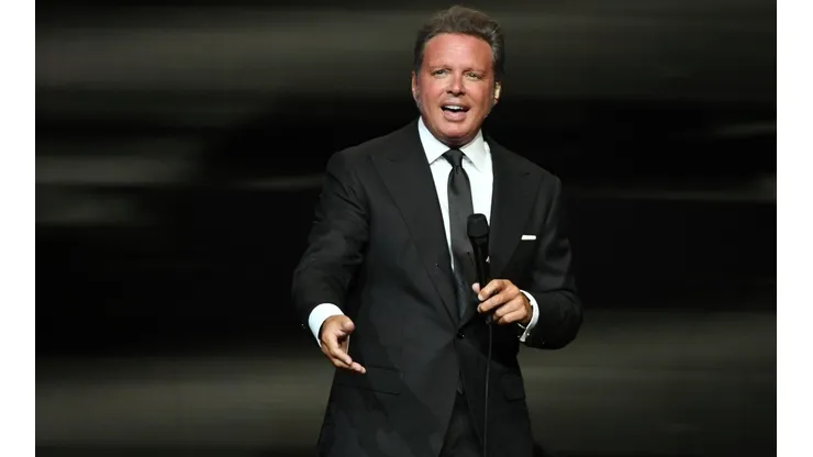 Luis Miguel.