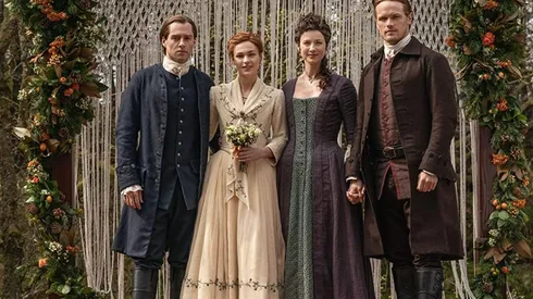 Los protagonistas de Outlander.