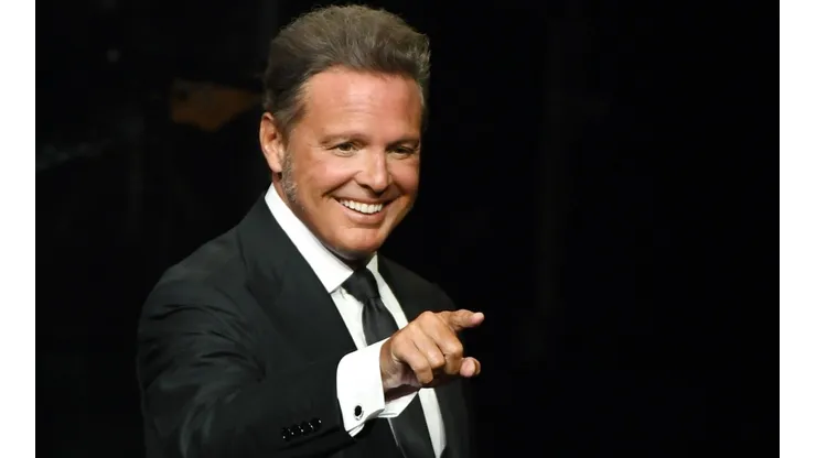 El cambio de Luis Miguel en sus 51 años a través de estas 10 fotos.