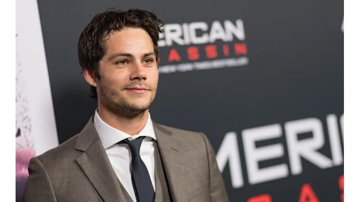 Dylan O'Brien, protagonista de Amor y monstruos, se hizo viral en Twitter por responder un mensaje en español a Netflix.