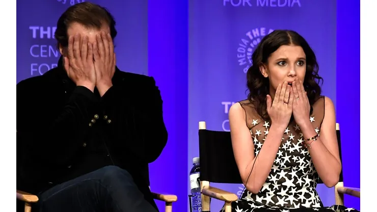 Millie Bobby Brown salvó del ridículo a David Harbour