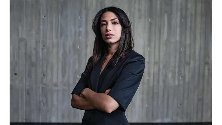 Evin Ahmad es Leya, la protagonista de Dinero Fácil.