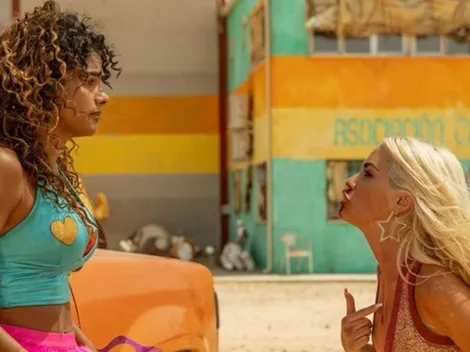 Estética pulp, banda sonora y otras cinco particularidades de Sky Rojo que la hacen imperdible