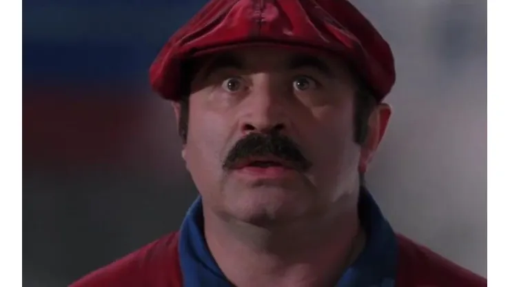 Bob Hoskins interpreta a Mario Bros. (Foto: Twitter)