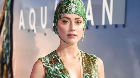 Aseguran que Warner Bros. está presionando a Amber Heard para que renuncie.