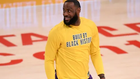 Primeras imágenes de LeBron James en Space Jam: lo comparan con Michael Jordan