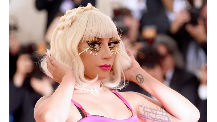 Lady Gaga sufrió el robo de sus dos perros: impactante video muestra el asalto