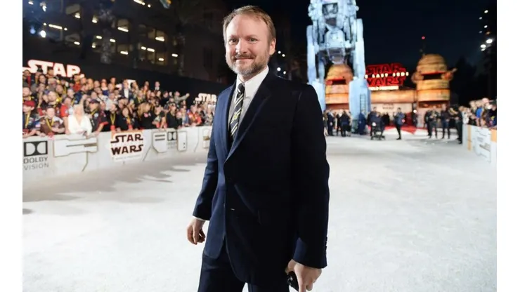 Se vuelve a dividir el fandom: la nueva trilogía de Star Wars de Rian Johnson está en marcha.