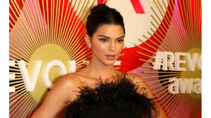 La foto de Kendall Jenner en ropa interior que abrió la polémica